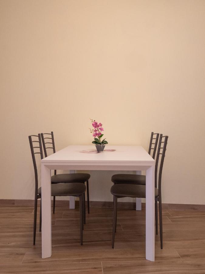 Apartmán Camelia House Bellano Exteriér fotografie